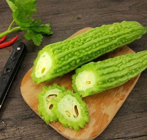 脆皮瓜不甜怎么吃视频,脆皮瓜不甜的创意吃法揭秘