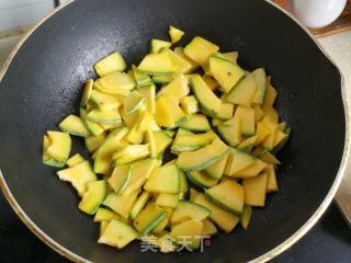 吃瓜炒肉怎么做视频教程,家常吃瓜炒肉制作教程