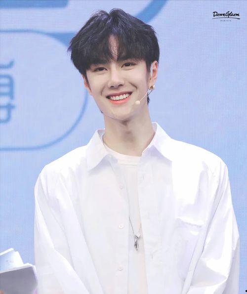 王一博妹妹吃瓜视频下载,网友热议下载热潮